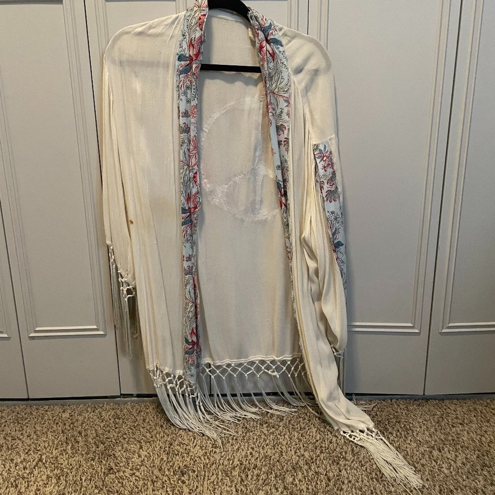 Long white kimono with peace sign- size Small